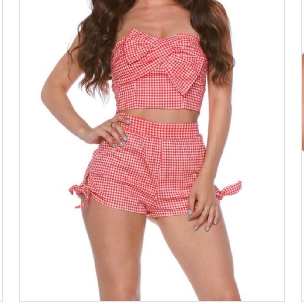 😍 Casual Fun Top & Shorts set